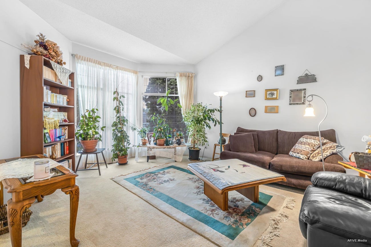 2713 Mara Drive - Coquitlam East Single Family Residence for Sale, 3 Bedrooms (R3043804) #6