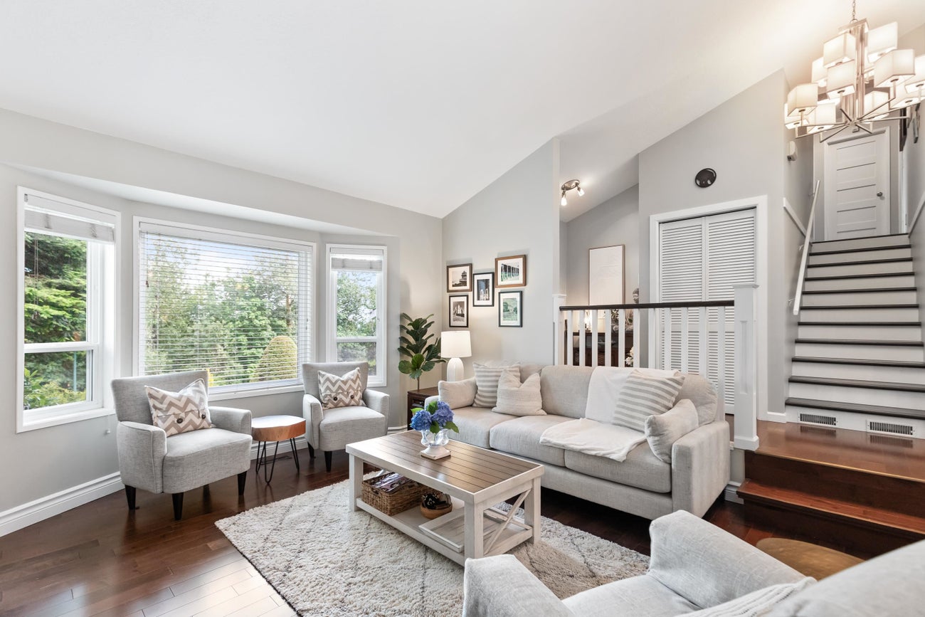 472 Riverview Crescent - Coquitlam East Single Family Residence for Sale, 3 Bedrooms (R3044174) #6