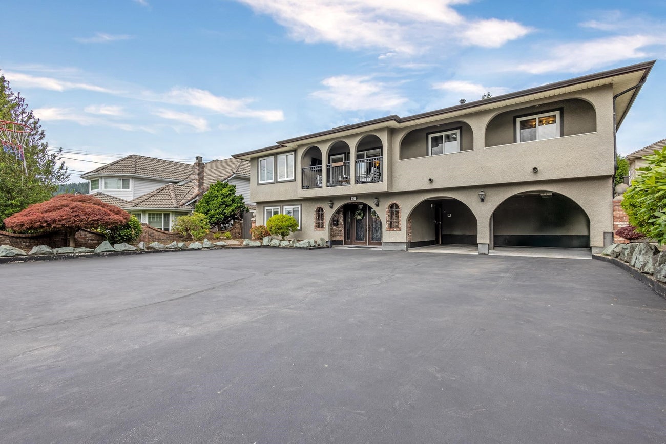 629 Thompson Avenue - Coquitlam West Single Family Residence for Sale, 6 Bedrooms (R3044311)# - 32