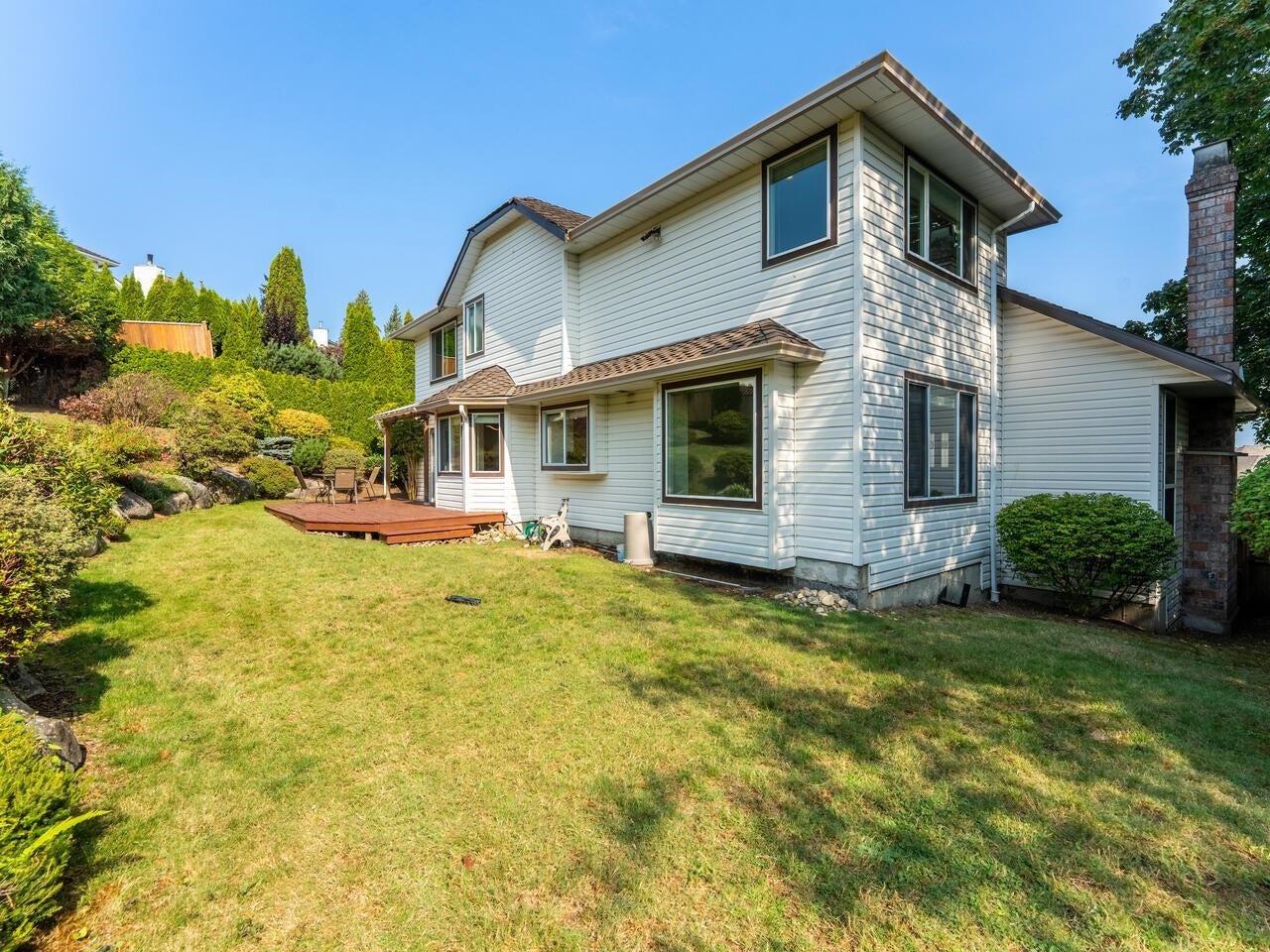 736 Clearwater Way - Coquitlam East Single Family Residence for Sale, 6 Bedrooms (R3044713) #34