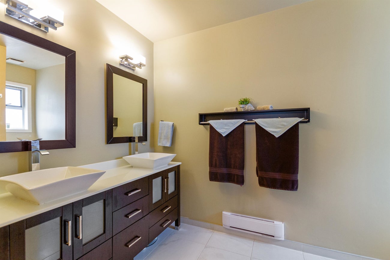 408 Riverview Crescent - Coquitlam East Single Family Residence for Sale, 5 Bedrooms (R3045337)# - 25