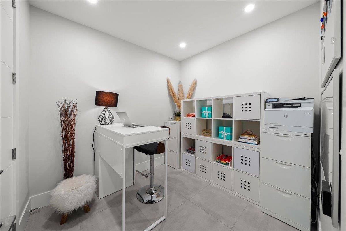 1041 Stewart Avenue - Maillardville Single Family Residence for Sale, 9 Bedrooms (R3045680)# - 13