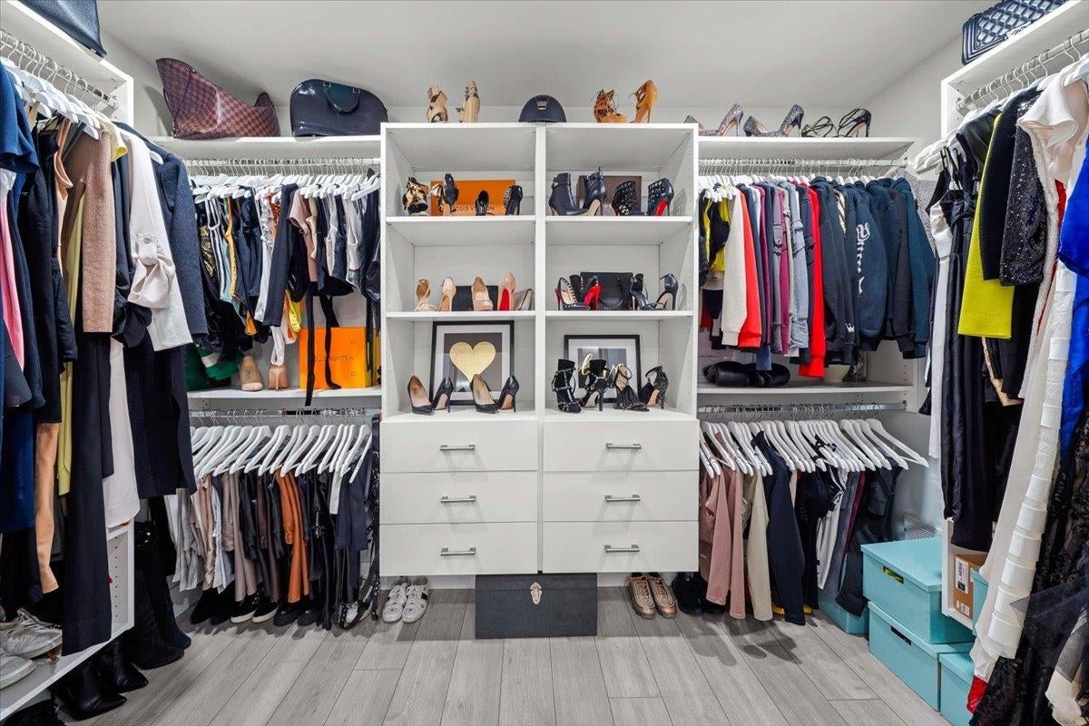 1041 Stewart Avenue - Maillardville Single Family Residence for Sale, 9 Bedrooms (R3045680)# - 18