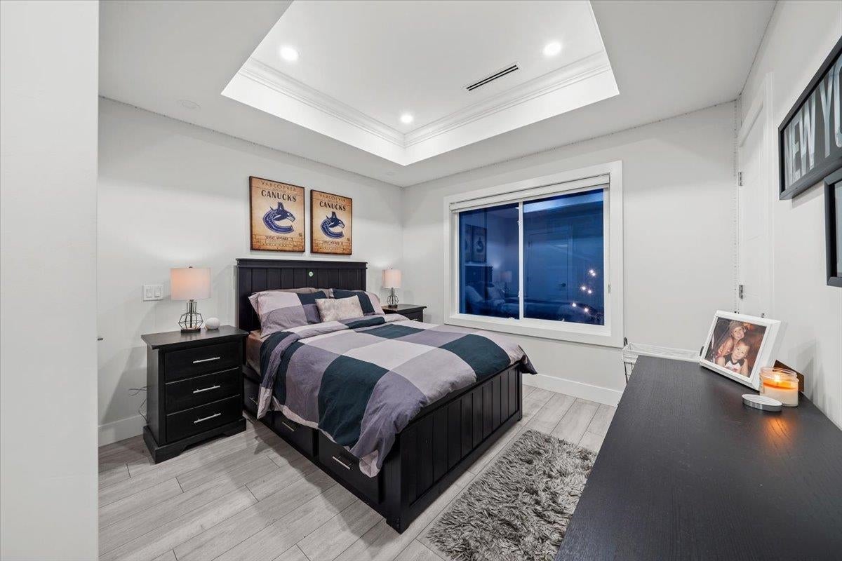 1041 Stewart Avenue - Maillardville Single Family Residence for Sale, 9 Bedrooms (R3045680)# - 29