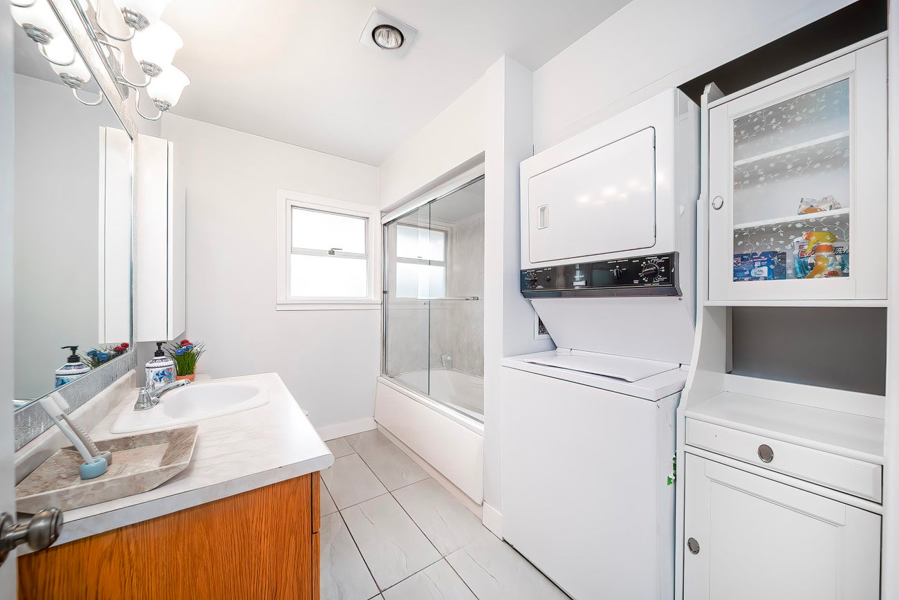 4066 Yale Street - Vancouver Heights Single Family Residence for Sale, 4 Bedrooms (R3045751)# - 17