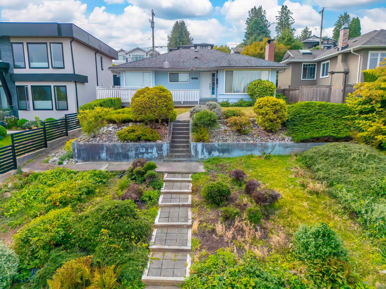 4066 Yale Street - Vancouver Heights Single Family Residence for Sale, 4 Bedrooms (R3045751)# - 1