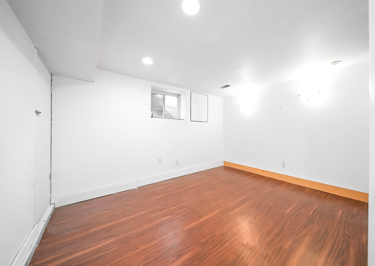 4066 Yale Street - Vancouver Heights Single Family Residence for Sale, 4 Bedrooms (R3045751)# - 22