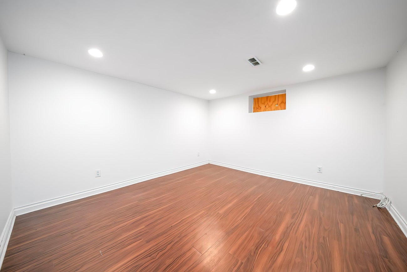 4066 Yale Street - Vancouver Heights Single Family Residence for Sale, 4 Bedrooms (R3045751)# - 23