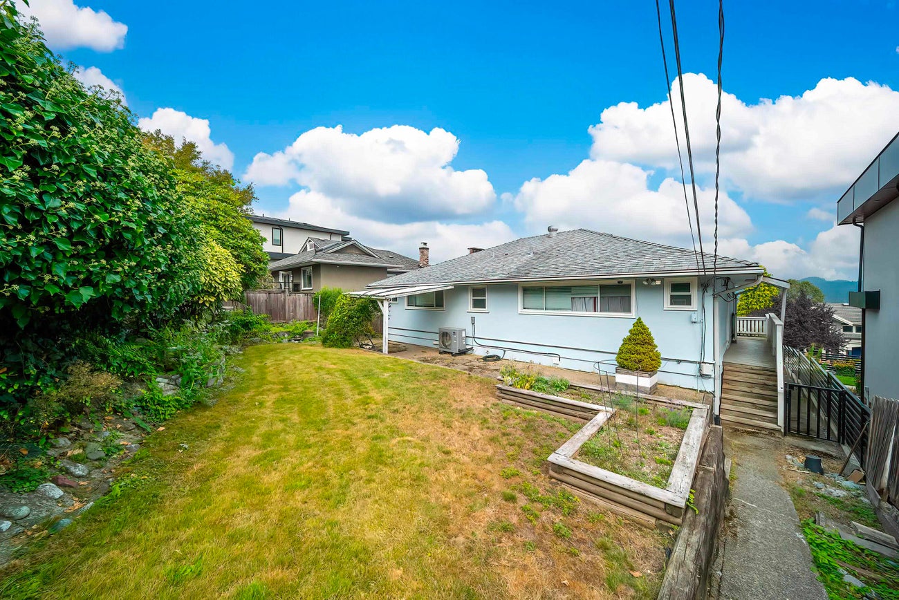 4066 Yale Street - Vancouver Heights Single Family Residence for Sale, 4 Bedrooms (R3045751)# - 30