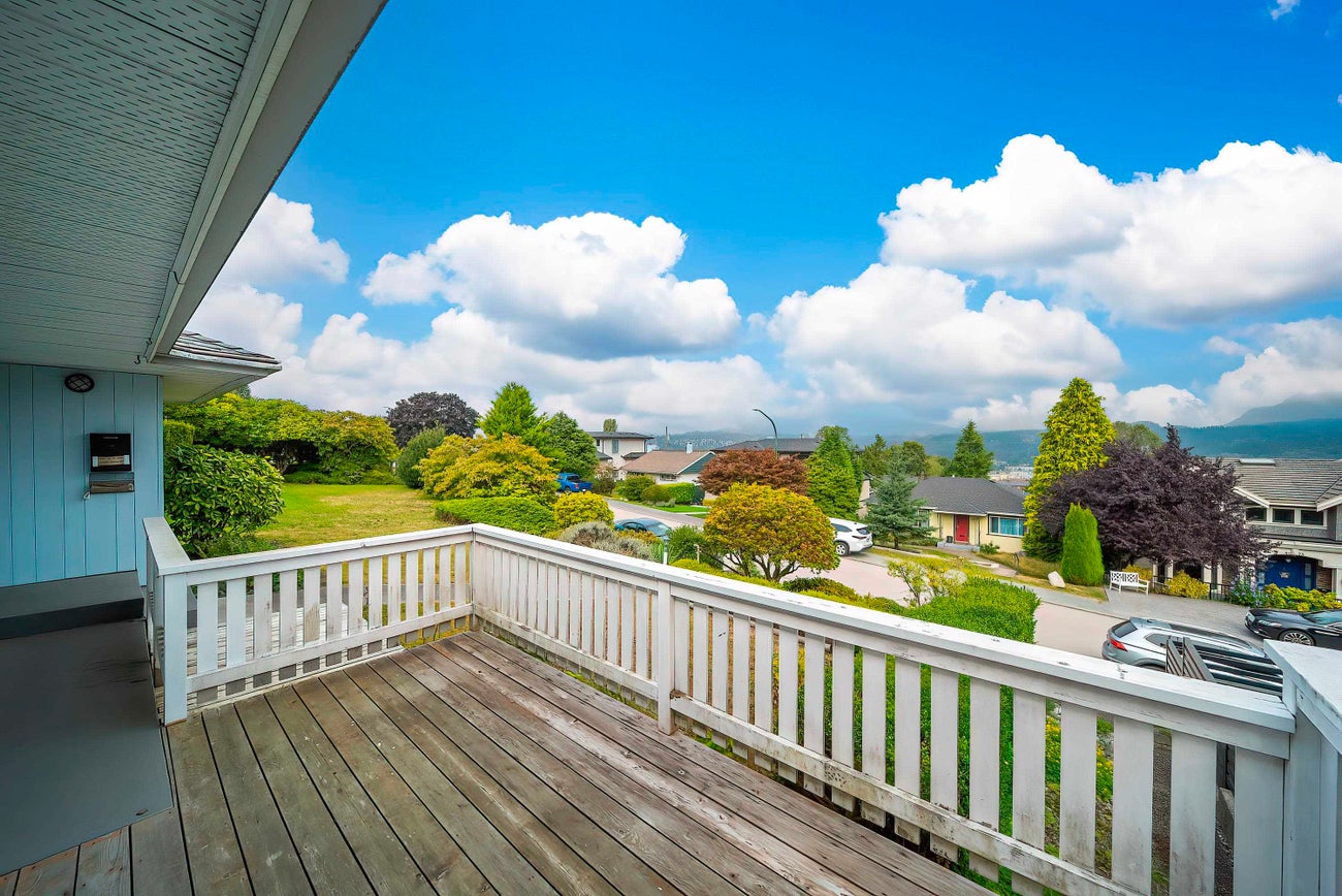 4066 Yale Street - Vancouver Heights Single Family Residence for Sale, 4 Bedrooms (R3045751)# - 4