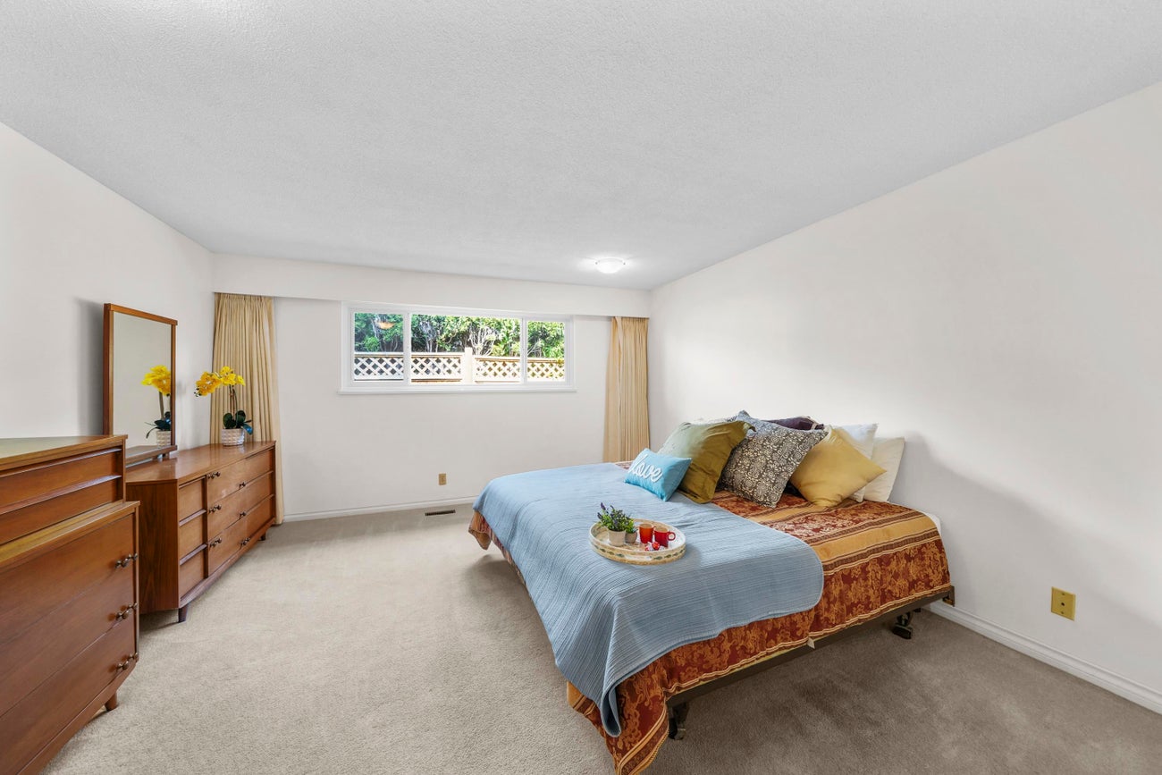 533 Ascot Street - Central Coquitlam Single Family Residence for Sale, 4 Bedrooms (R3045765)# - 20