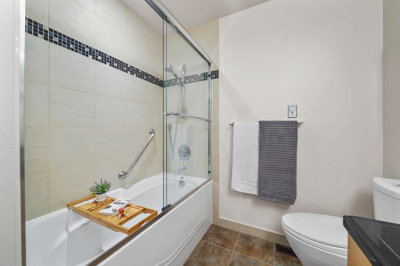 533 Ascot Street - Central Coquitlam Single Family Residence for Sale, 4 Bedrooms (R3045765)# - 28