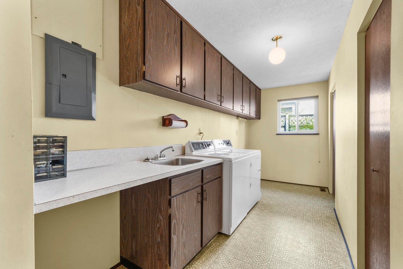 533 Ascot Street - Central Coquitlam Single Family Residence for Sale, 4 Bedrooms (R3045765)# - 31