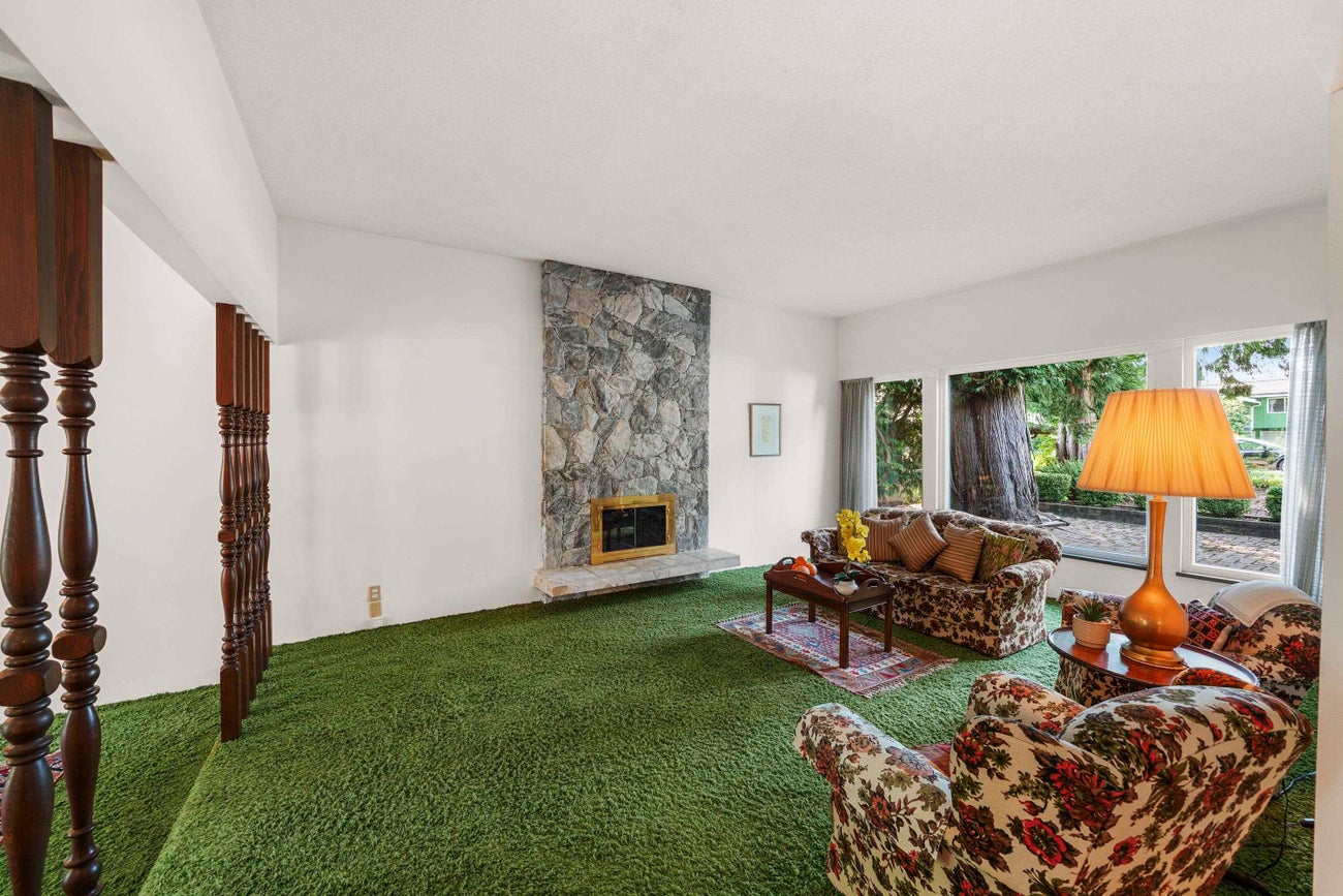 533 Ascot Street - Central Coquitlam Single Family Residence for Sale, 4 Bedrooms (R3045765)# - 9