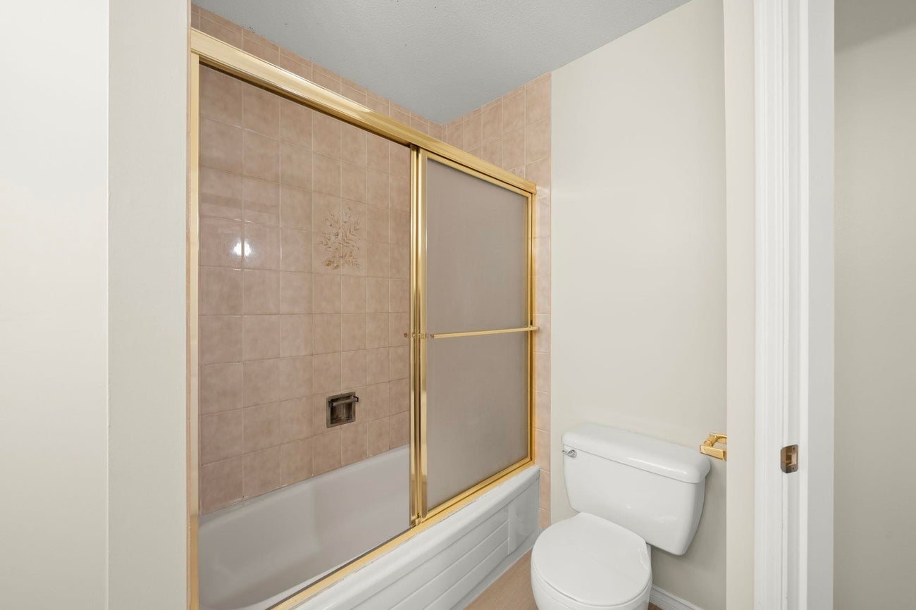 394 Hickey Drive - Coquitlam East Single Family Residence for Sale, 4 Bedrooms (R3045830) #33