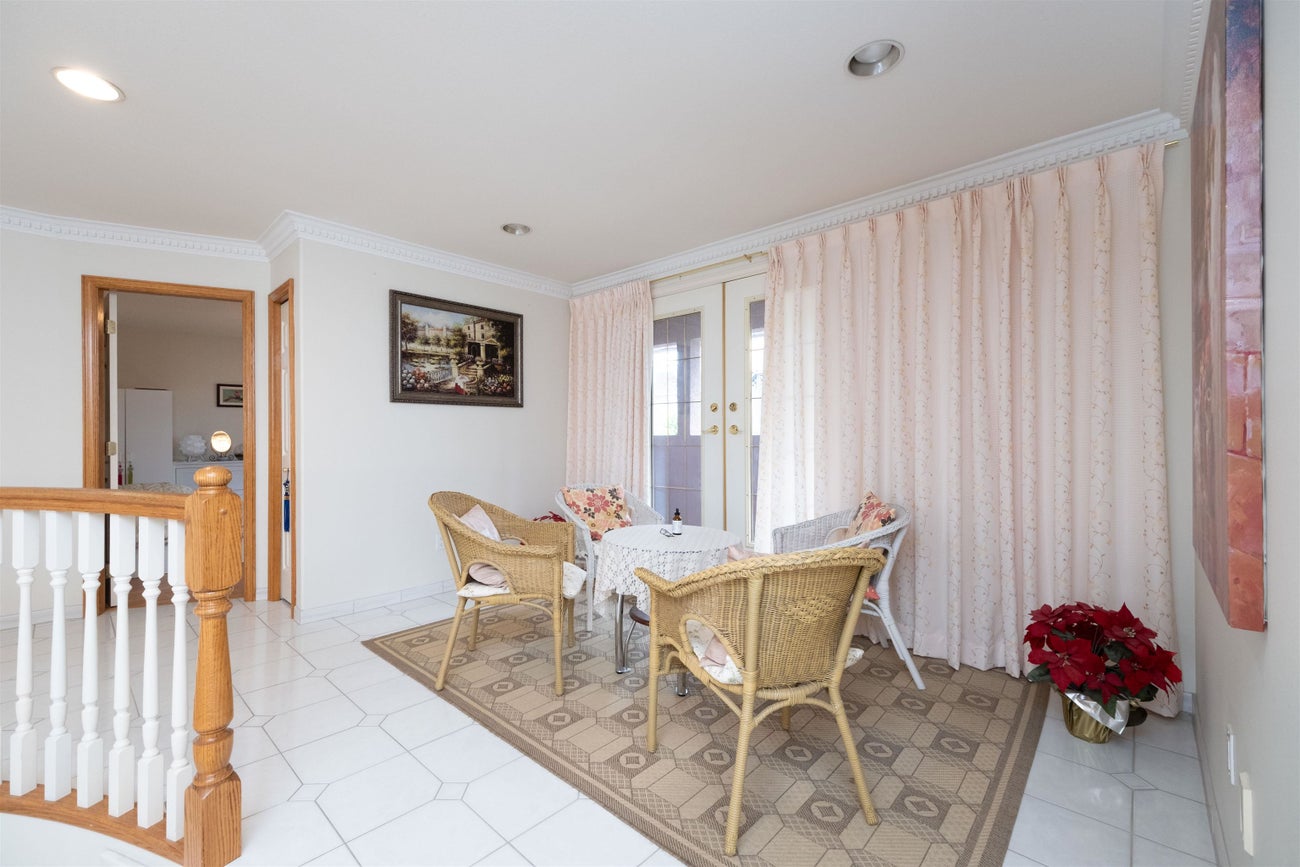 2248 Sicamous Avenue - Coquitlam East Single Family Residence for Sale, 7 Bedrooms (R3046229)# - 20