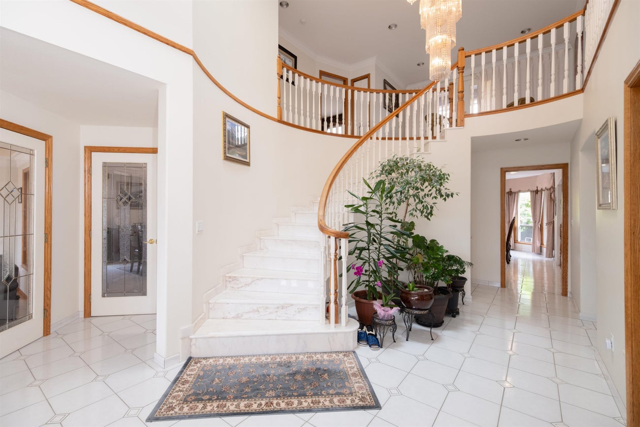 2248 Sicamous Avenue - Coquitlam East Single Family Residence for Sale, 7 Bedrooms (R3046229)# - 4