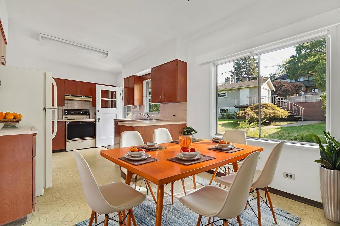 3746 Edinburgh Street - Vancouver Heights Single Family Residence for Sale, 3 Bedrooms (R3046732)# - 13