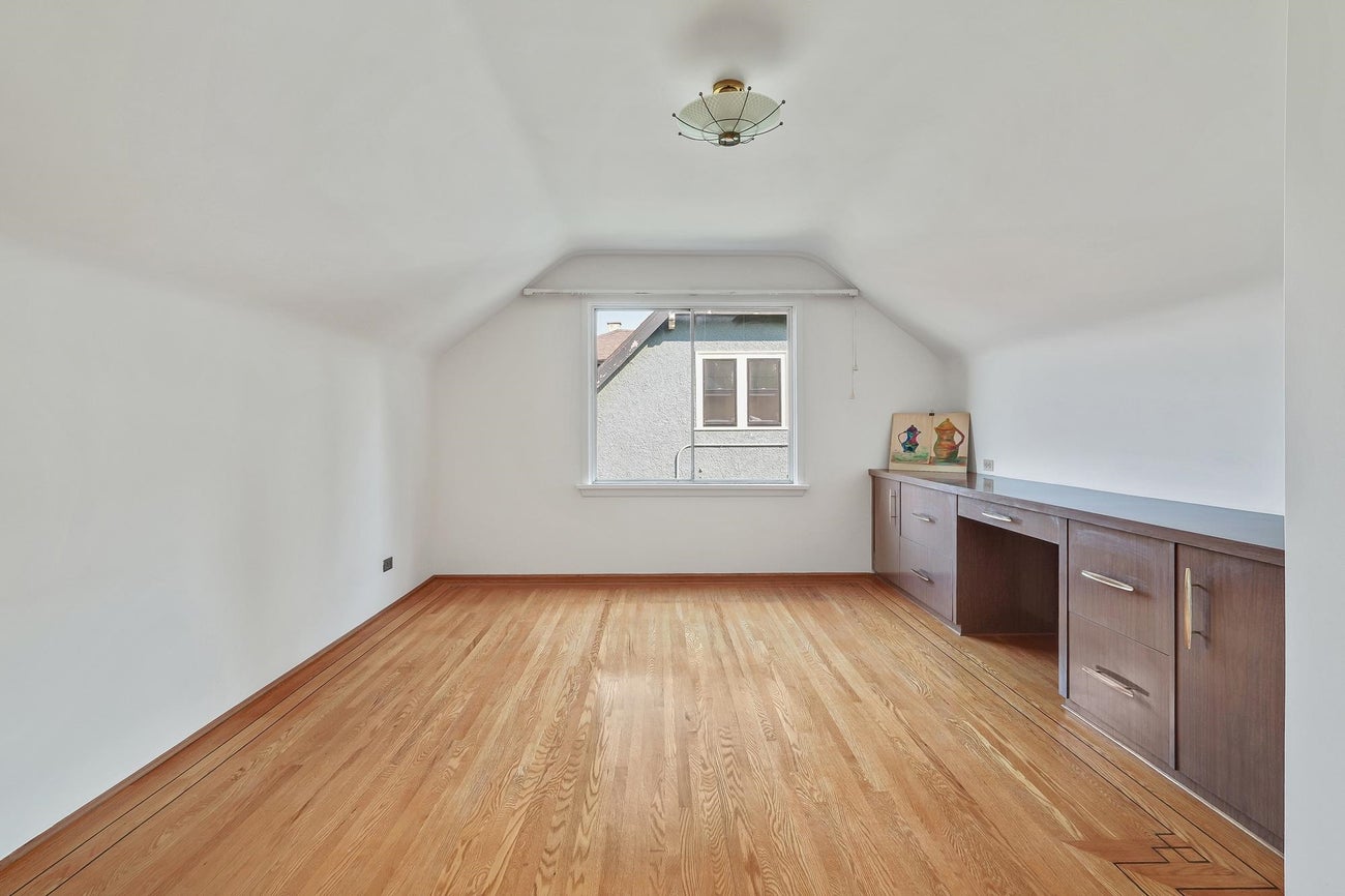 3746 Edinburgh Street - Vancouver Heights Single Family Residence for Sale, 3 Bedrooms (R3046732)# - 22