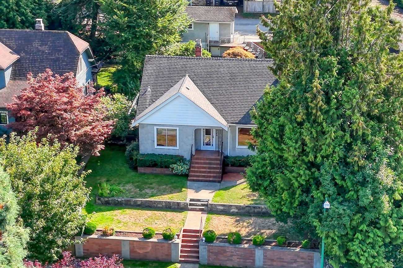 3746 Edinburgh Street - Vancouver Heights Single Family Residence for Sale, 3 Bedrooms (R3046732)# - 7