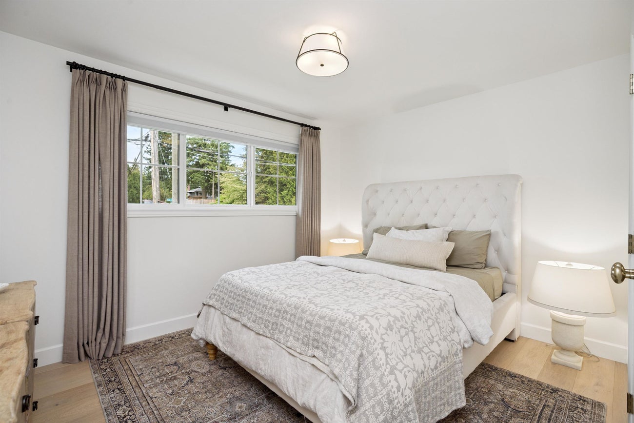 2250 Gale Avenue - Central Coquitlam Single Family Residence for Sale, 5 Bedrooms (R3047254) #14