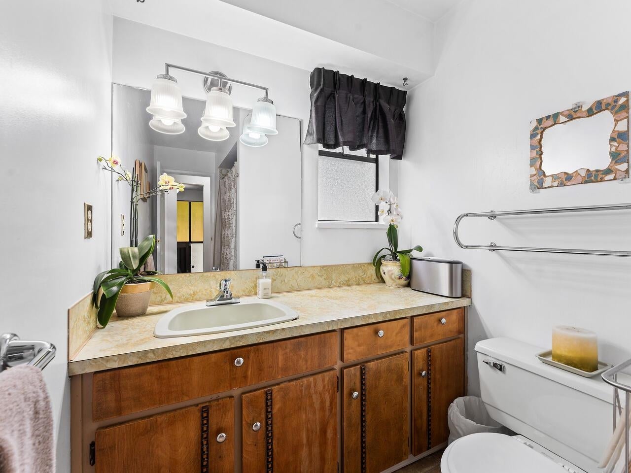 540 Schoolhouse Street - Central Coquitlam Single Family Residence for Sale, 4 Bedrooms (R3047661)# - 15