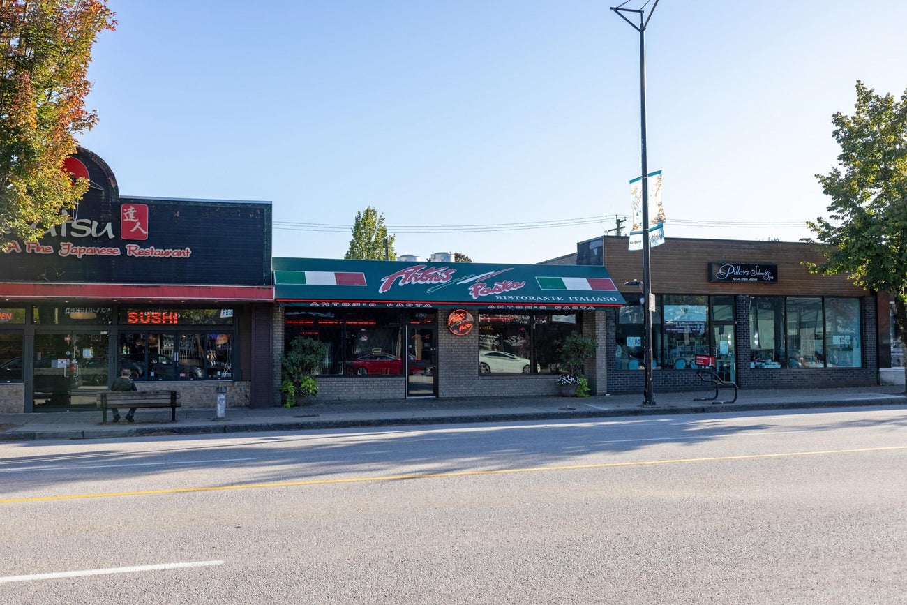 3929 Triumph Street - Vancouver Heights Single Family Residence for Sale, 3 Bedrooms (R3047793)# - 10