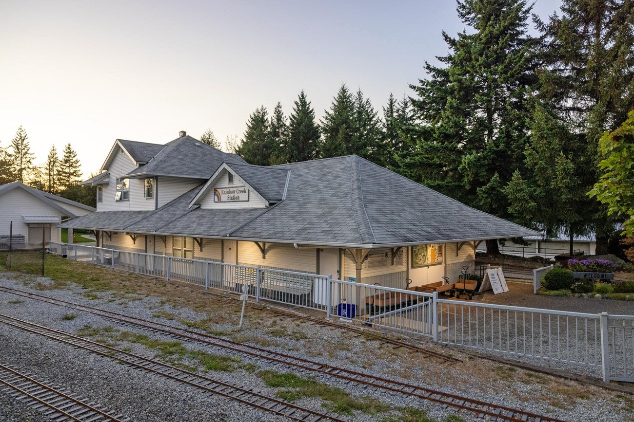 3929 Triumph Street - Vancouver Heights Single Family Residence for Sale, 3 Bedrooms (R3047793)# - 19