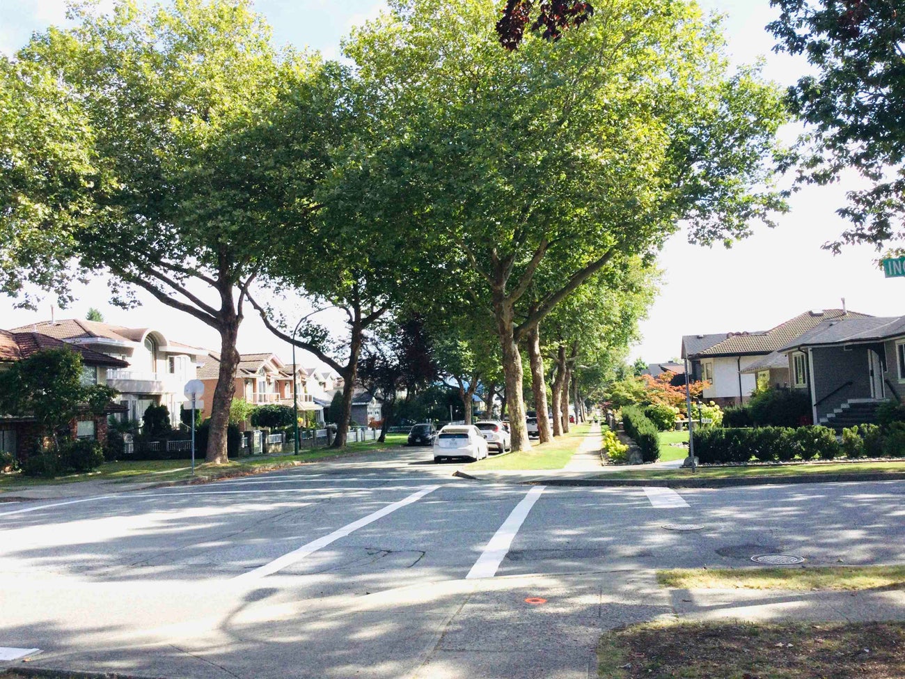 3929 Triumph Street - Vancouver Heights Single Family Residence for Sale, 3 Bedrooms (R3047793) #1