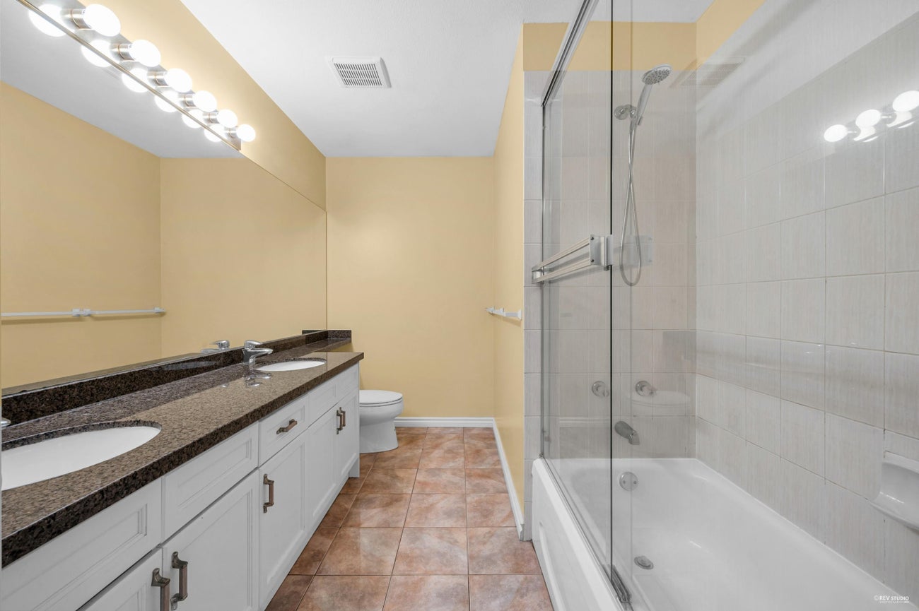 1830 Walnut Crescent - Central Coquitlam Single Family Residence for Sale, 5 Bedrooms (R3048029)# - 28