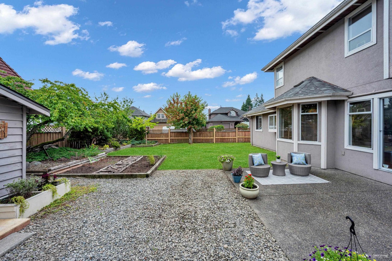 1830 Walnut Crescent - Central Coquitlam Single Family Residence for Sale, 5 Bedrooms (R3048029) #34