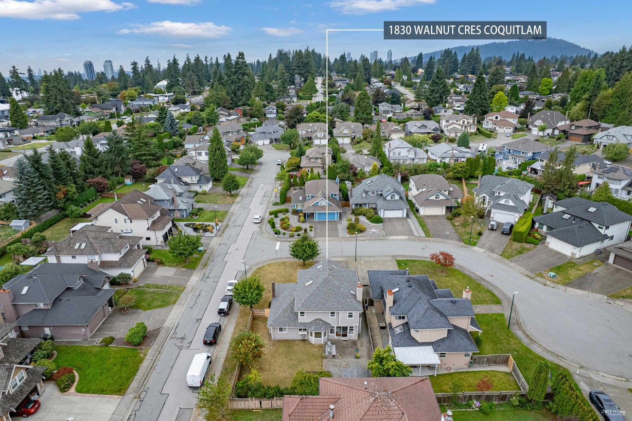 1830 Walnut Crescent - Central Coquitlam Single Family Residence for Sale, 5 Bedrooms (R3048029)# - 37