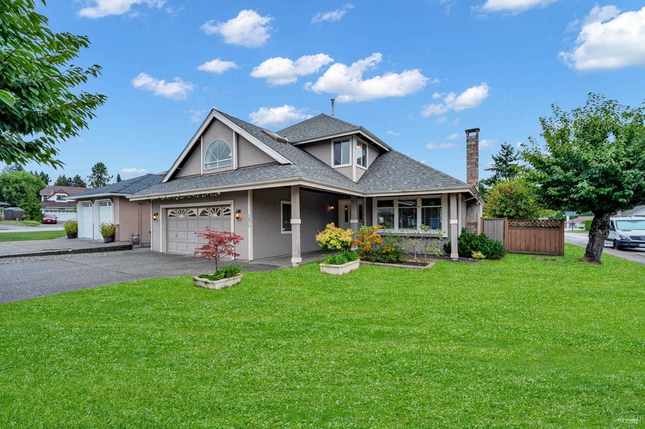 1830 Walnut Crescent - Central Coquitlam Single Family Residence for Sale, 5 Bedrooms (R3048029)# - 3