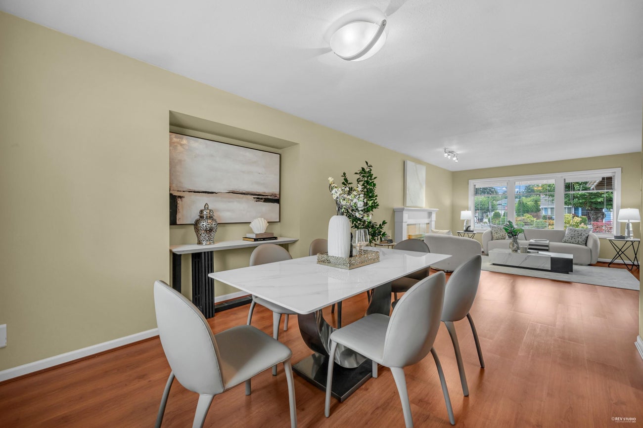 1830 Walnut Crescent - Central Coquitlam Single Family Residence for Sale, 5 Bedrooms (R3048029)# - 8