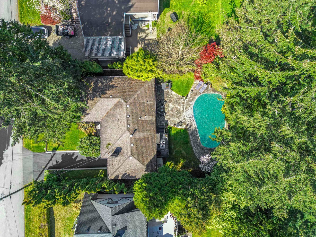 605 Victor Street - Coquitlam West Single Family Residence for Sale, 4 Bedrooms (R3048340)# - 24