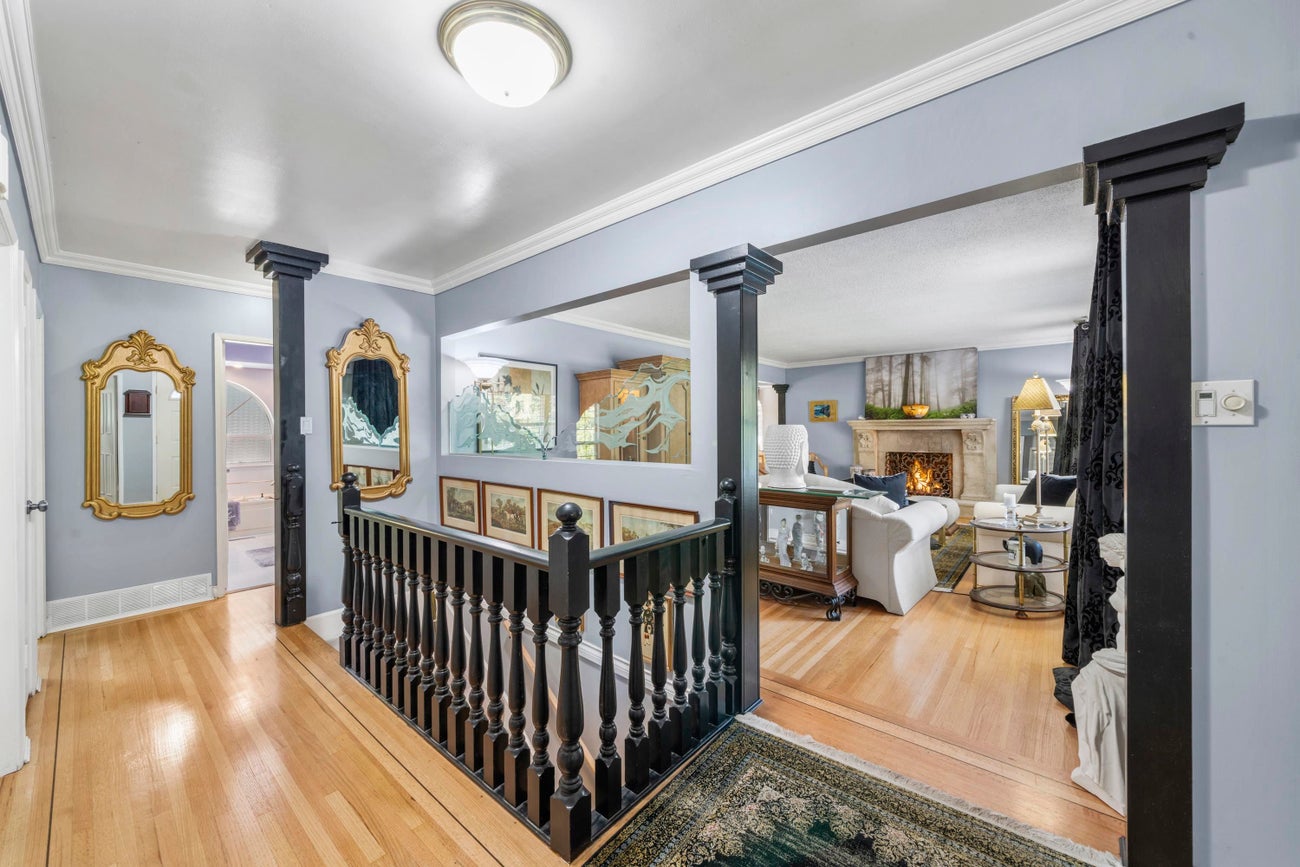 605 Victor Street - Coquitlam West Single Family Residence for Sale, 4 Bedrooms (R3048340)# - 5