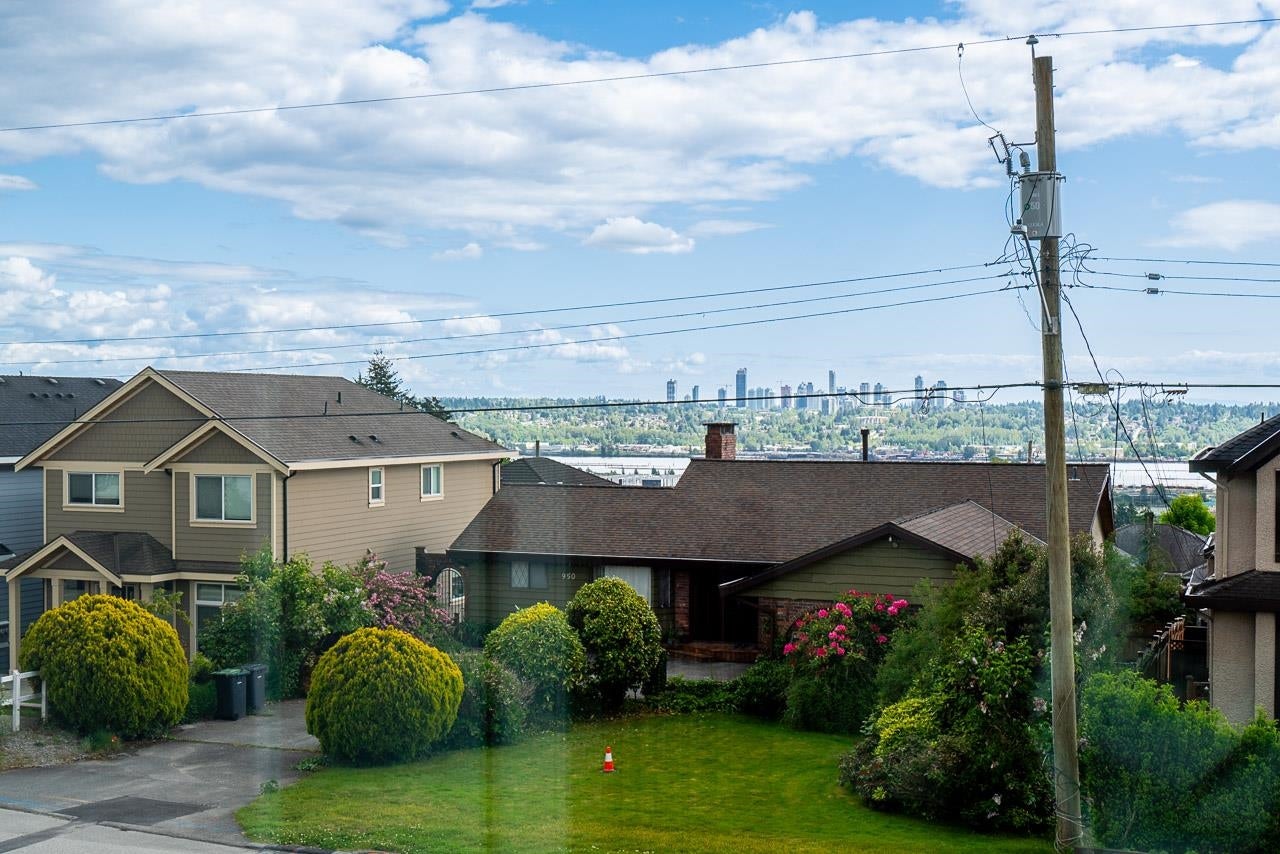 947 Walls Avenue - Maillardville Single Family Residence for Sale, 4 Bedrooms (R3049538) #13
