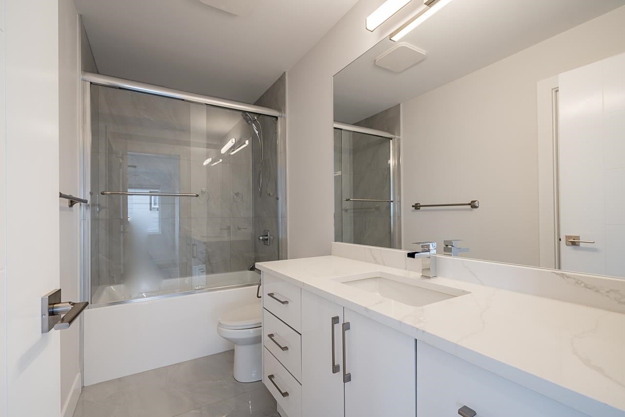 947 Walls Avenue - Maillardville Single Family Residence for Sale, 4 Bedrooms (R3049538)# - 19