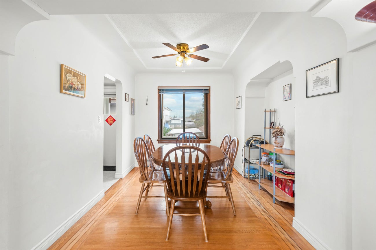 1371 Duthie Avenue - Sperling-Duthie Single Family Residence for Sale, 4 Bedrooms (R3049644)# - 5