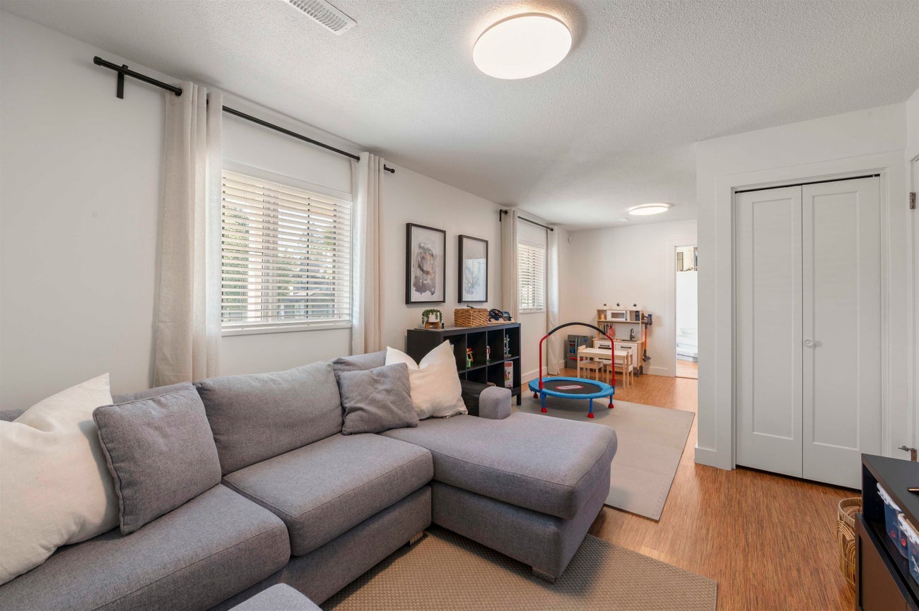 1419 Haversley Avenue - Central Coquitlam Single Family Residence for Sale, 5 Bedrooms (R3050530) #25