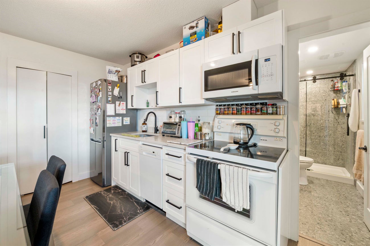 1419 Haversley Avenue - Central Coquitlam Single Family Residence for Sale, 5 Bedrooms (R3050530) #35
