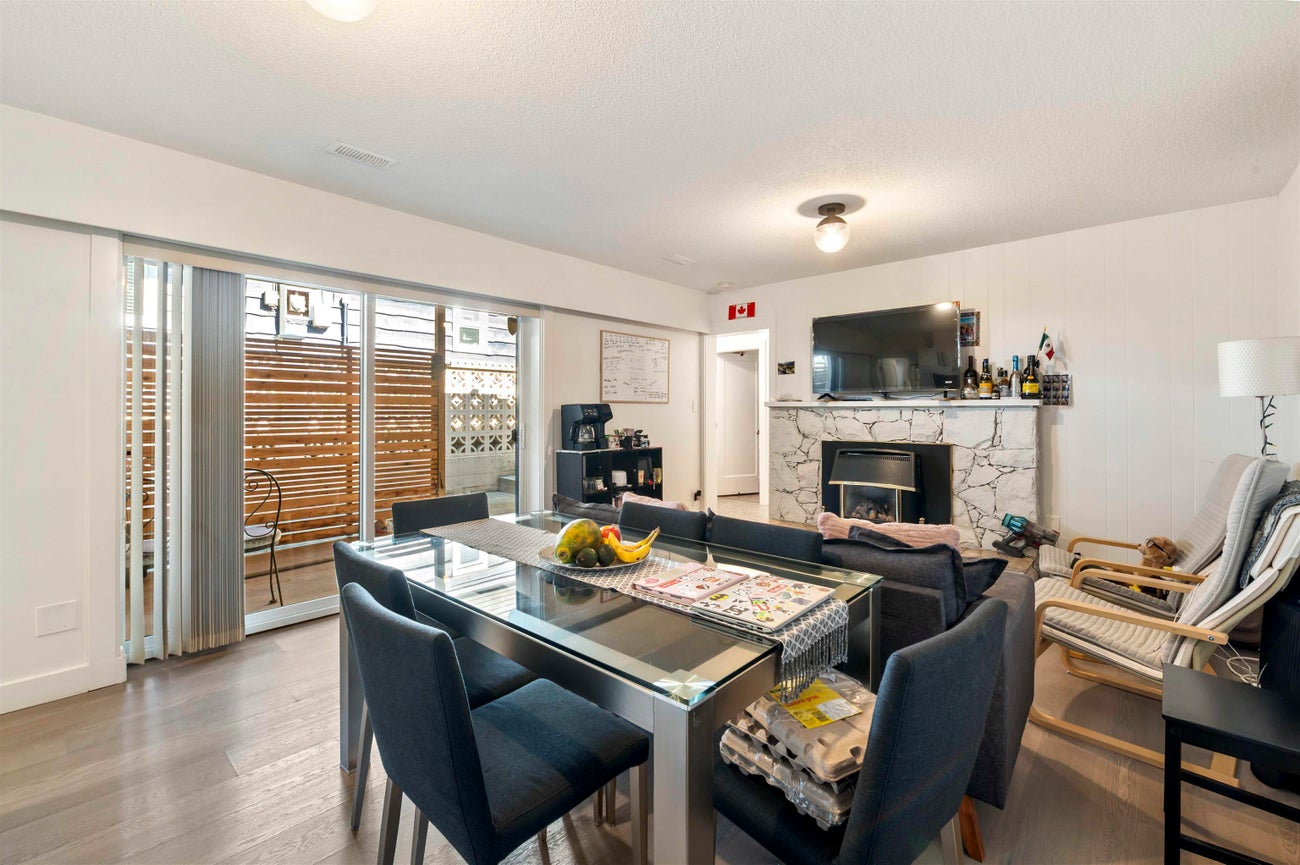 1419 Haversley Avenue - Central Coquitlam Single Family Residence for Sale, 5 Bedrooms (R3050530) #36