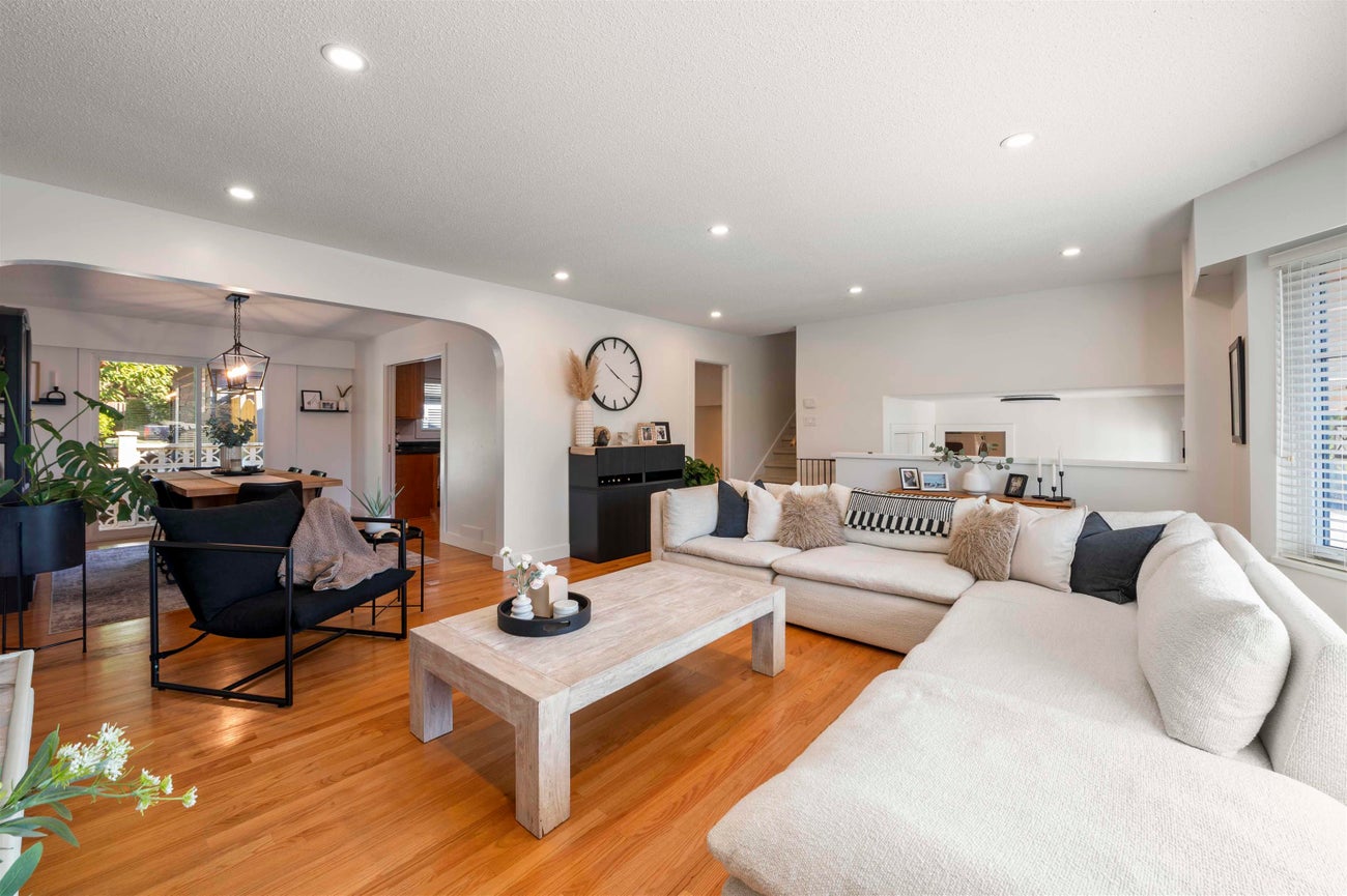 1419 Haversley Avenue - Central Coquitlam Single Family Residence for Sale, 5 Bedrooms (R3050530) #7