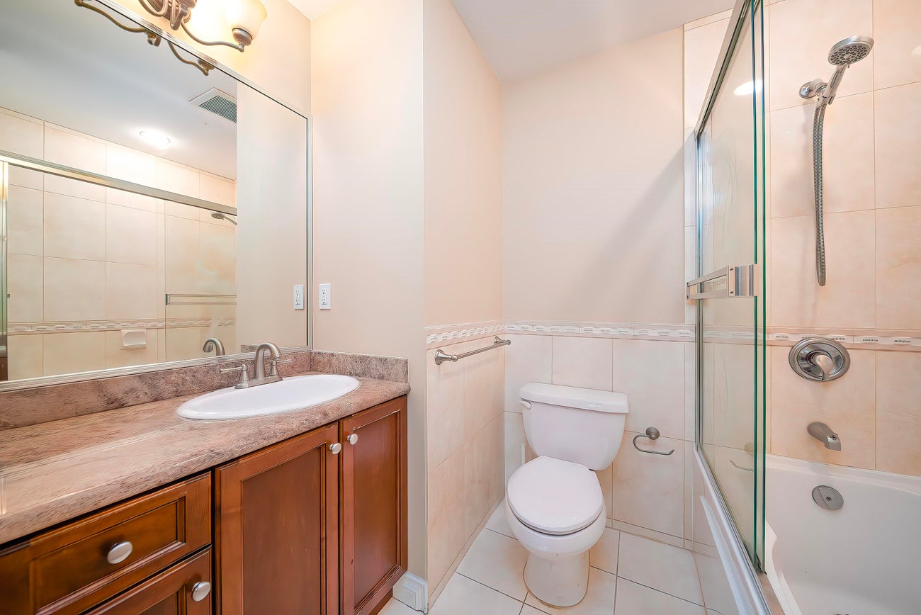 7371 Union Street - Simon Fraser Univer. Single Family Residence for Sale, 6 Bedrooms (R3050702) #27