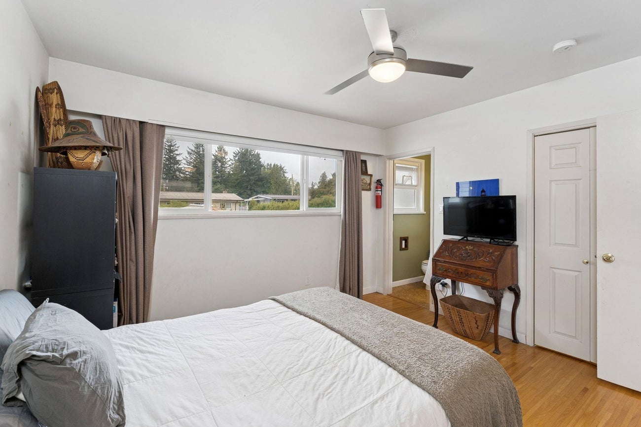 558 Draycott Street - Central Coquitlam Single Family Residence for Sale, 4 Bedrooms (R3051211) #18