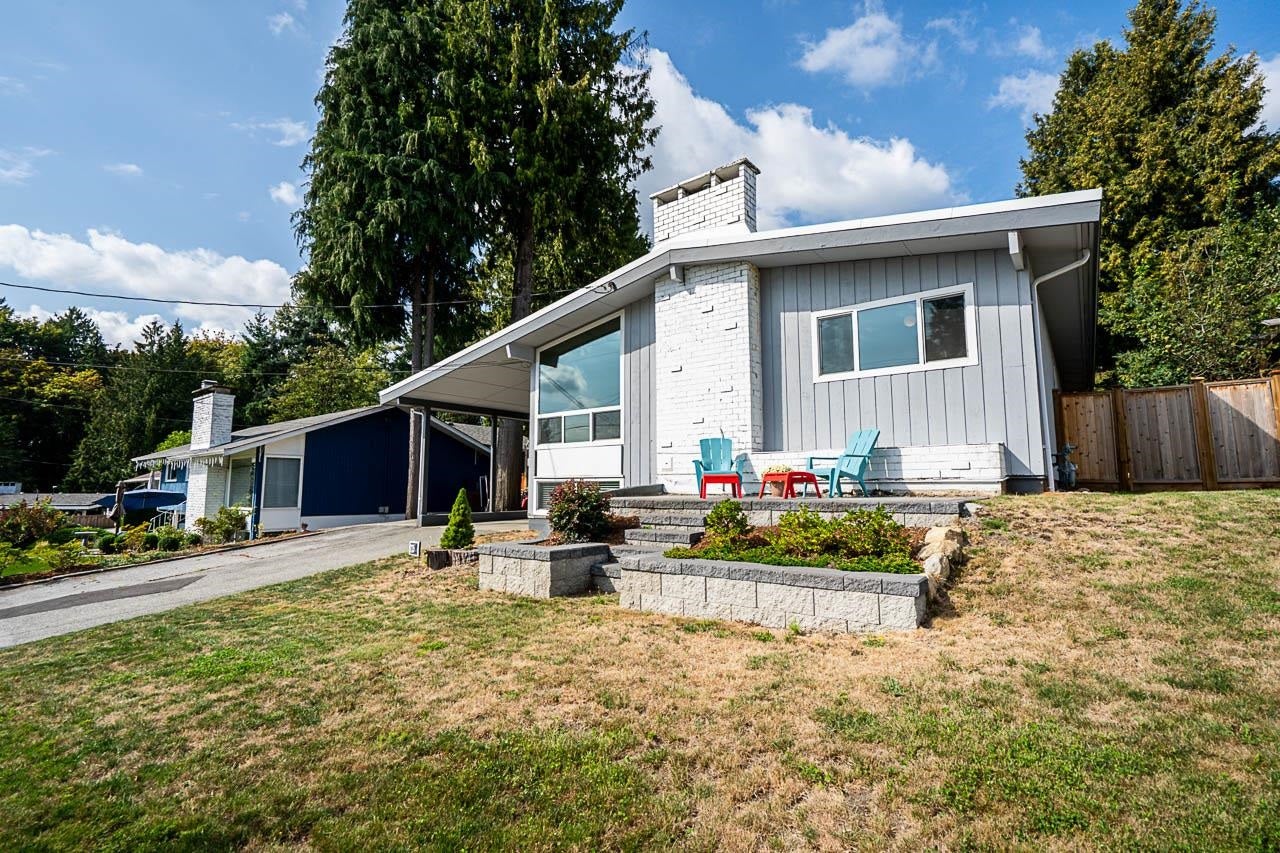 1723 Hammond Avenue - Central Coquitlam Single Family Residence for Sale, 5 Bedrooms (R3051213) #32