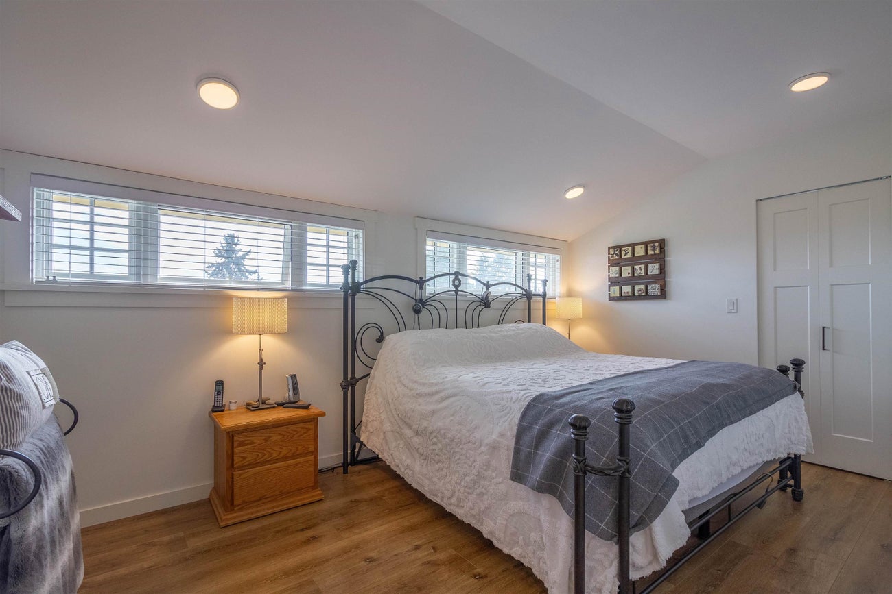 903 Walls Avenue - Maillardville Single Family Residence for Sale, 6 Bedrooms (R3051242) #14