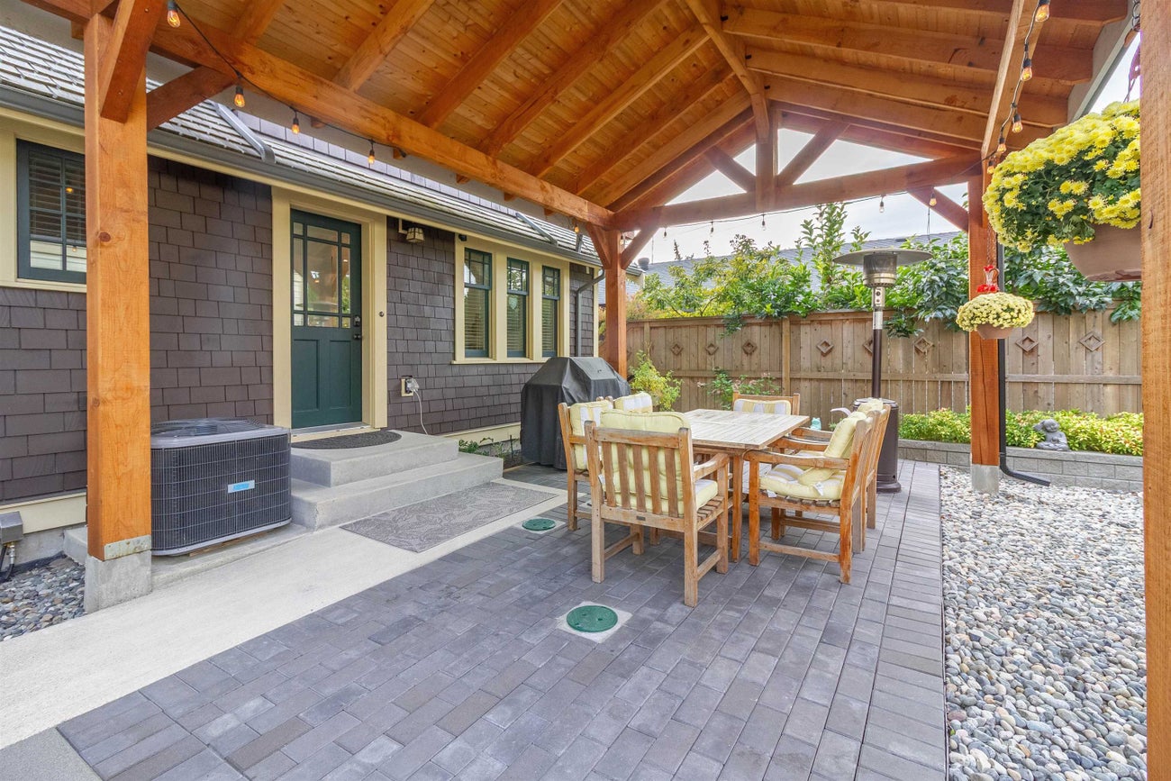 903 Walls Avenue - Maillardville Single Family Residence for Sale, 6 Bedrooms (R3051242) #25