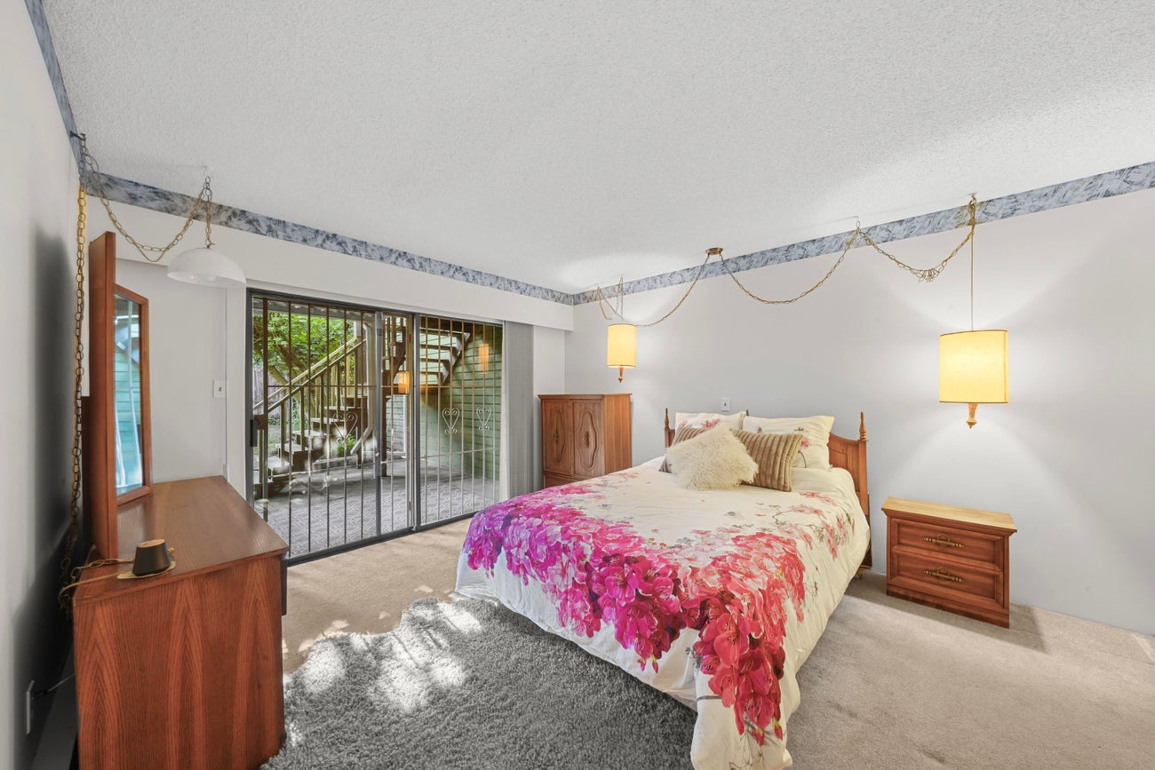567 Clare Avenue - Sperling-Duthie Other for Sale, 3 Bedrooms (R3051526) #8