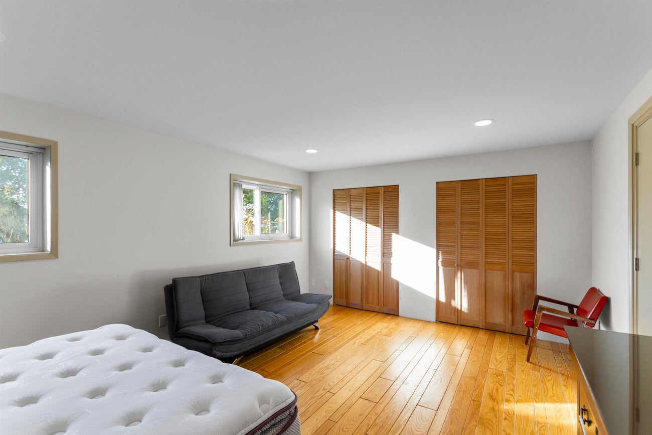 6771 Winch Street - Sperling-Duthie Single Family Residence for Sale, 5 Bedrooms (R3052230)# - 22